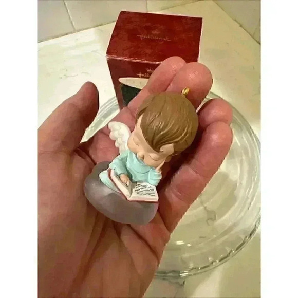 1993 Hallmark Keepsake Christmas Holiday Ornament MARYS ANGELS JOY 6TH IN SERIES - Picture 7 of 9